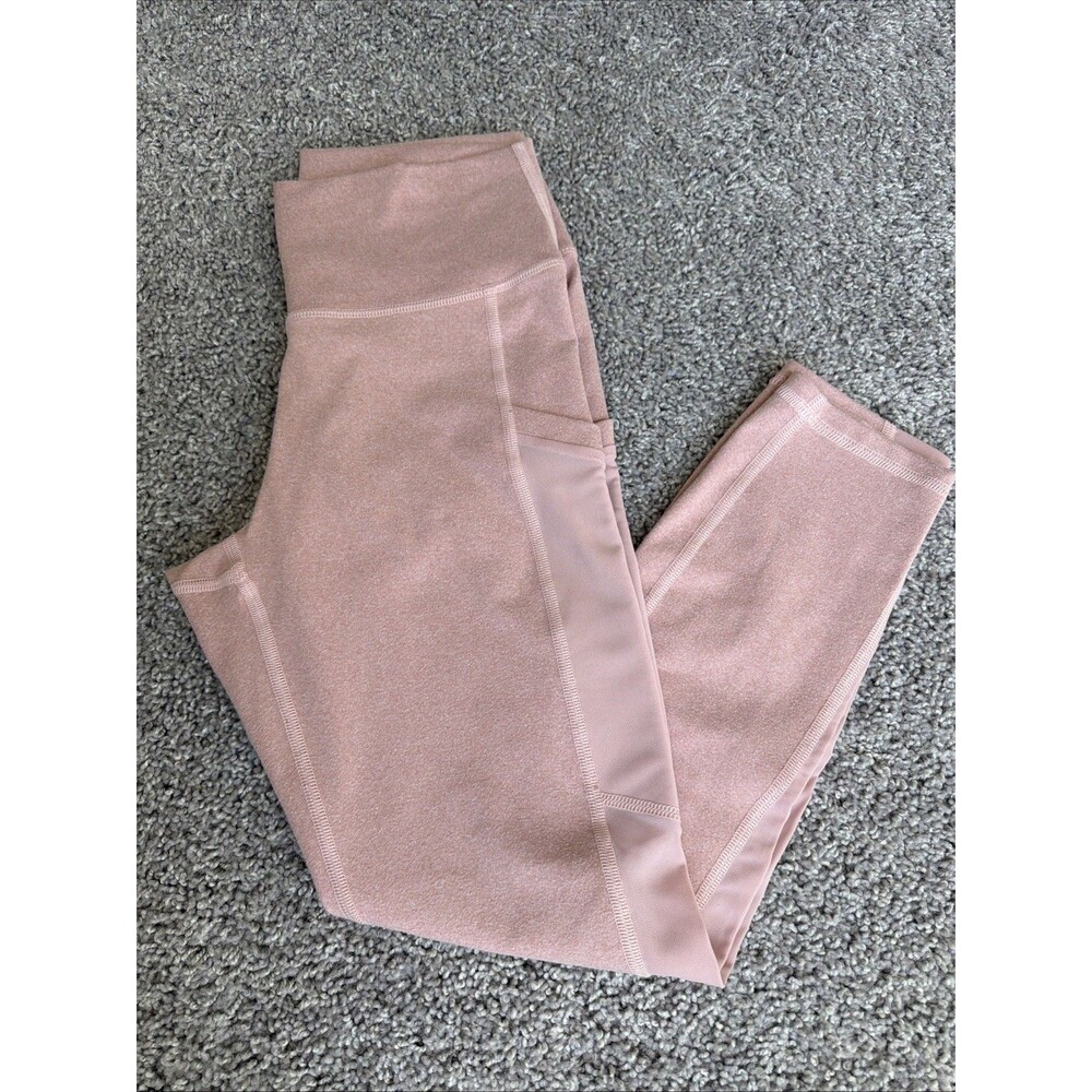 Fabletics On-The-Go PowerHold® Medium-Rise Capri | Rosebloom Heather | S - Picture 2 of 14